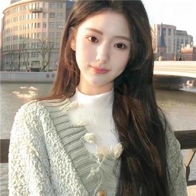 金爪女郎